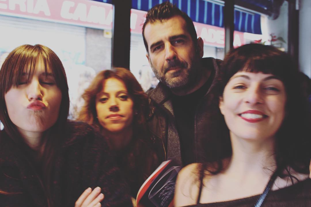 Roser Amills con Vanessa Hoggarth