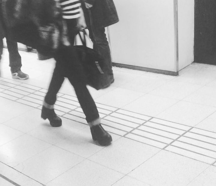 roser amills paseando