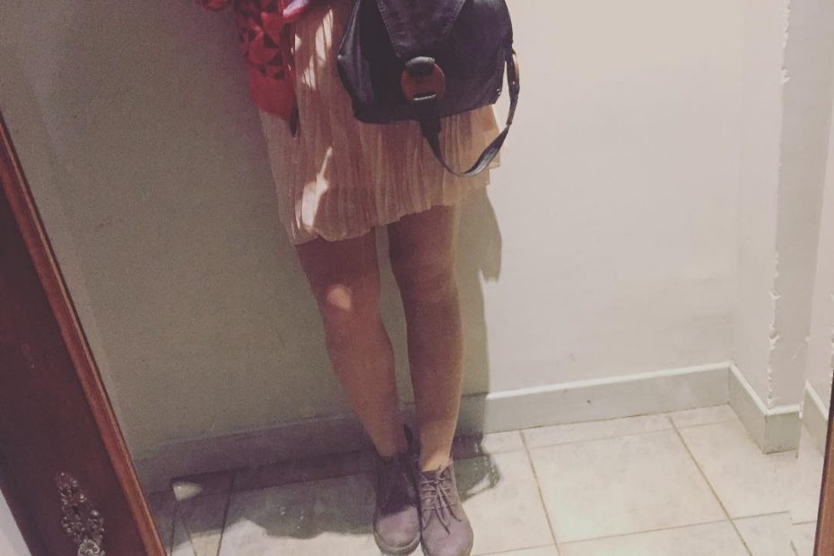 roser amills con cuadernos