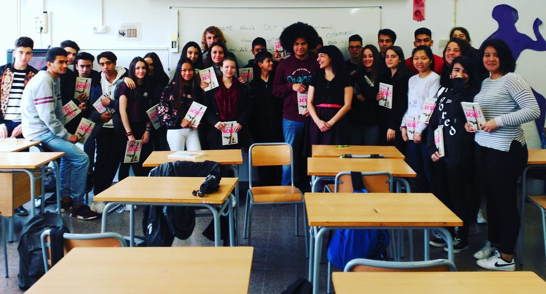 roser amills da una charla a los alumnos de 4° de ESO del INS L'Estatut de Rubi