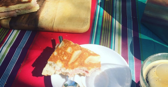 merienda en nabucco tiramisu del barri de gracia