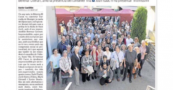 Roser Amills foto de grup berenar d'escriptors a El Cucut Llibre de Torroella Sant Jordi 2017