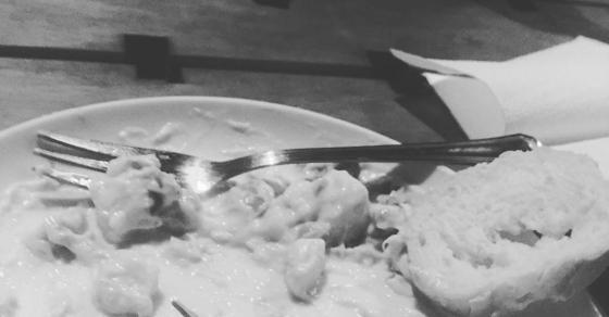 Ensaladilla pre concierto ;)) - Roser Amills, escritora mallorquina