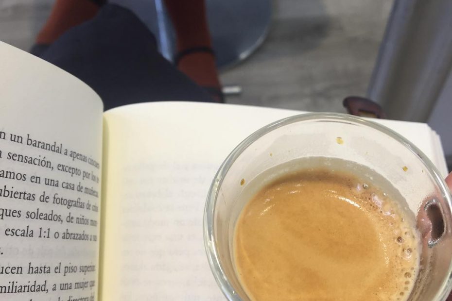 cafe y libro