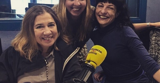 roser amills amb ada parellada, jordi pi i xantal llavina a la radio