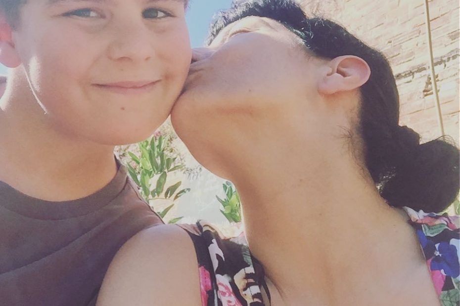 roser amills y su hijo juan