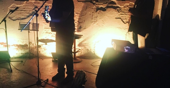 Y concierto en La Felpa - Roser Amills, escritora mallorquina