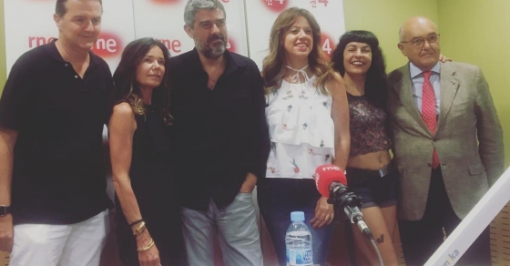 Som-hi!! Ara i fins les 18h @anemdetarda ;)) - Roser Amills, escritora mallorquina