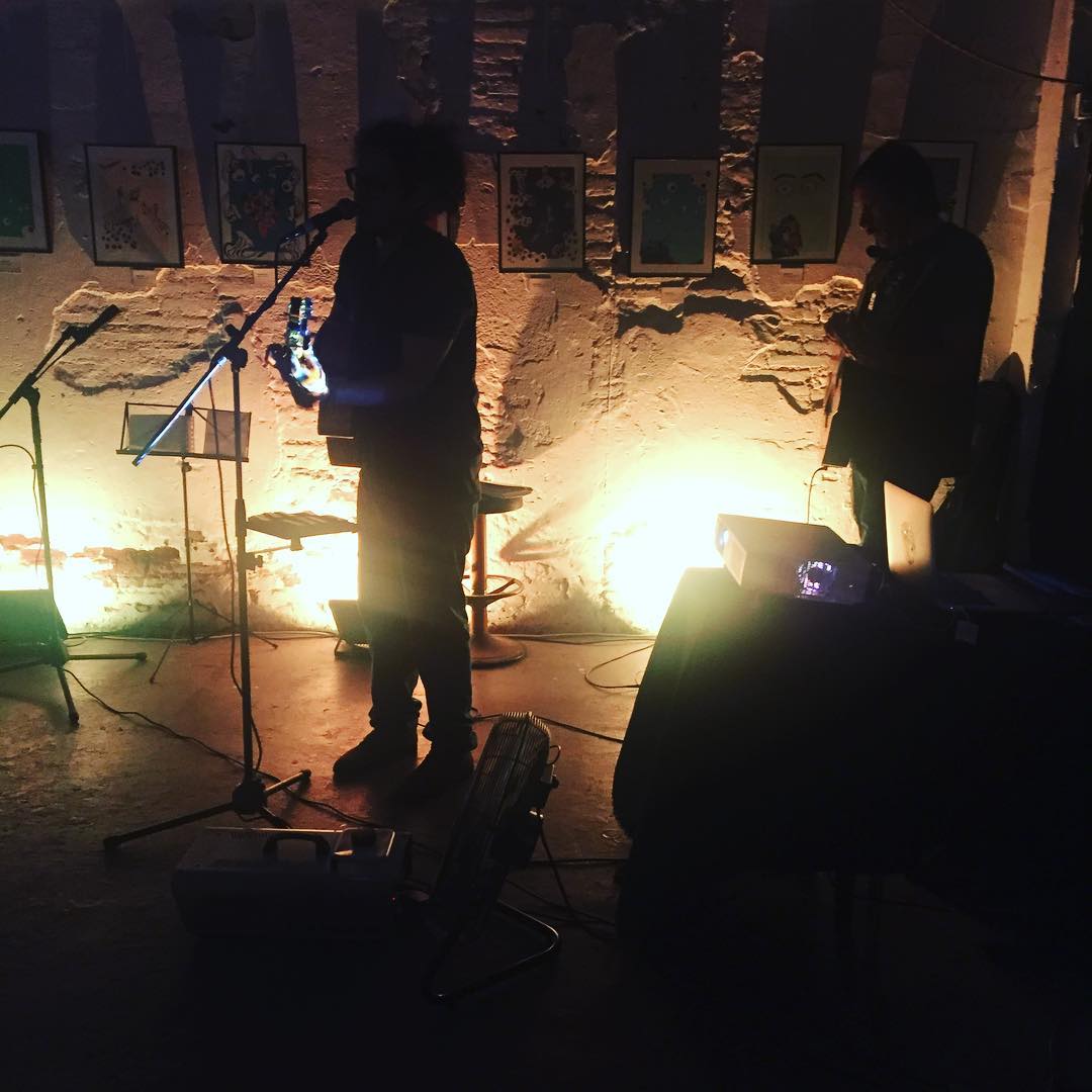 Y concierto en La Felpa