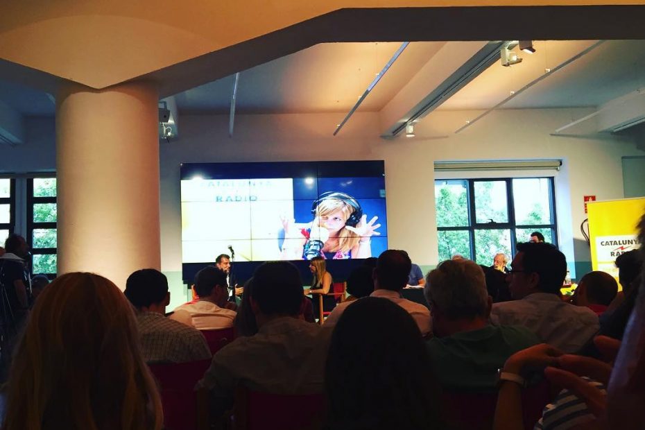 Festa Revolucio A Catalunya Radio A La Fabrica Estrella Damm 2