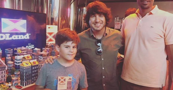 juan, el hijo pequeño de roser amills, con dani land