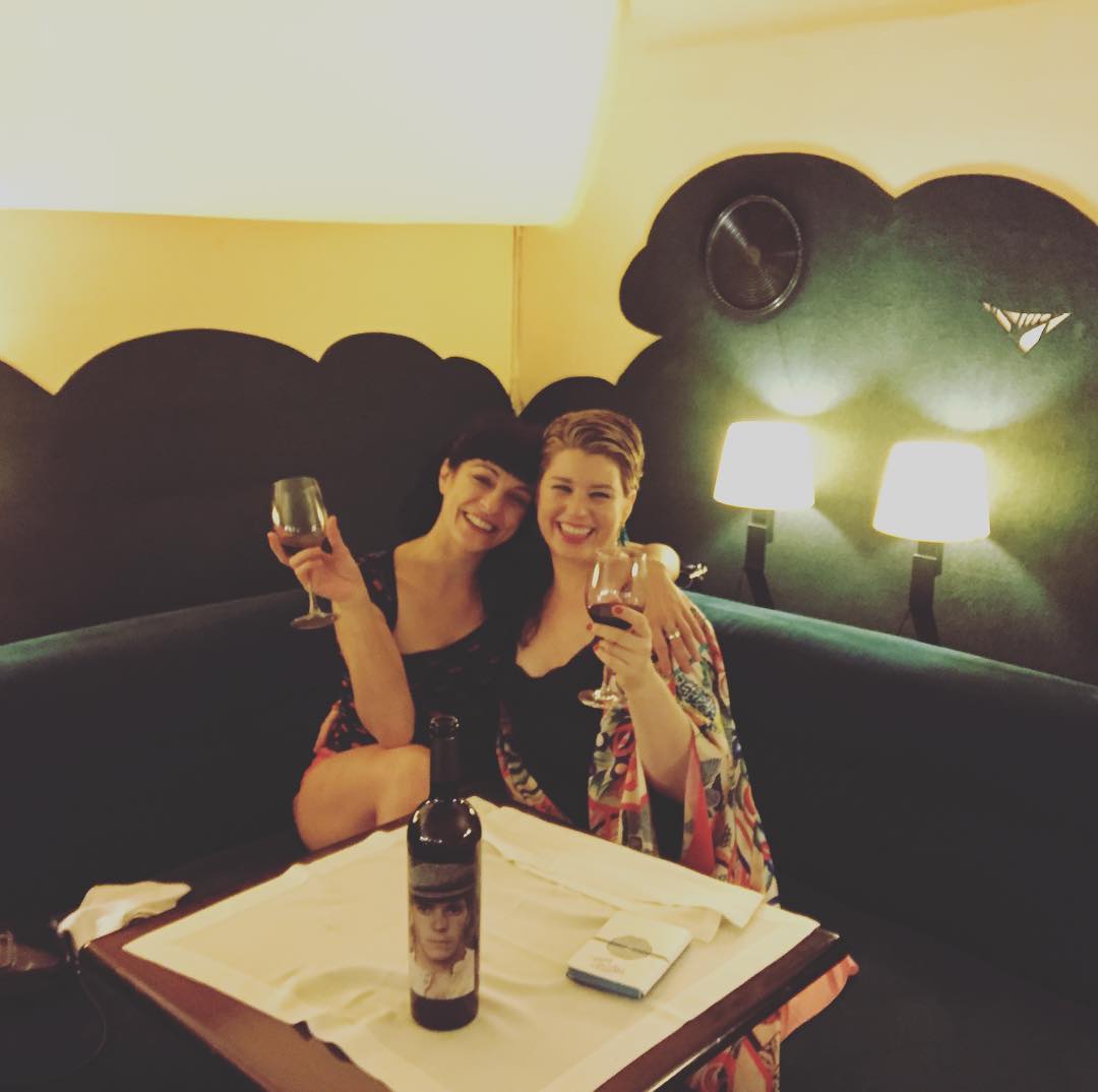 En esa mesa hablamos de lo divino y de lo humano… y sobre todo de amistad!