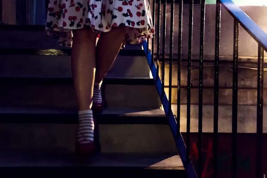 piernas de roser amills, foto de xulio ricardo trigo en la nau comanegra