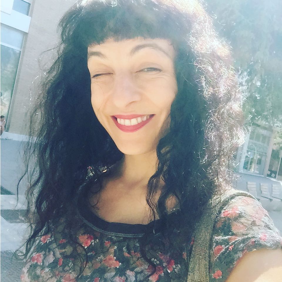 Juro que me había peinado antes de salir   Adoro este viento y adoro ir a la radio