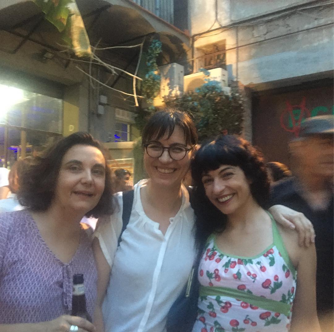 roser amills amb rosa rei i marina espasa