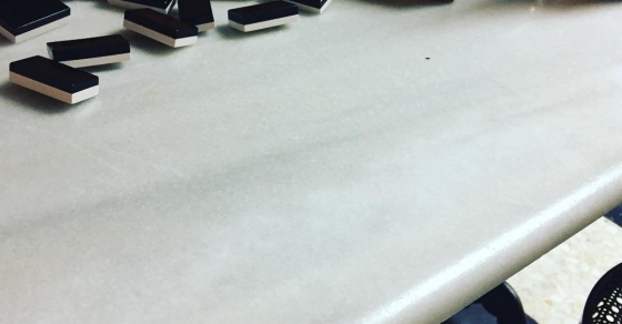 Dominó con profesionales :)) - Roser Amills, escritora mallorquina