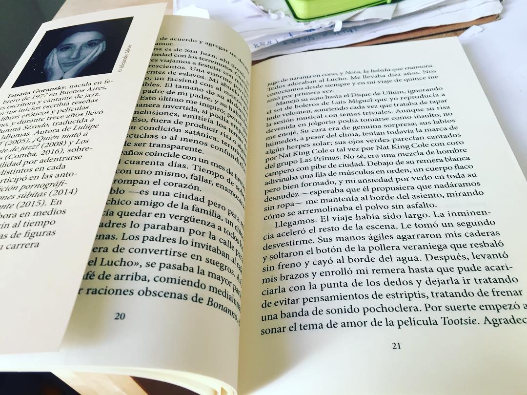 Hoy Tatiana Goransky en el aperitivo, gracias Editorial Comba --