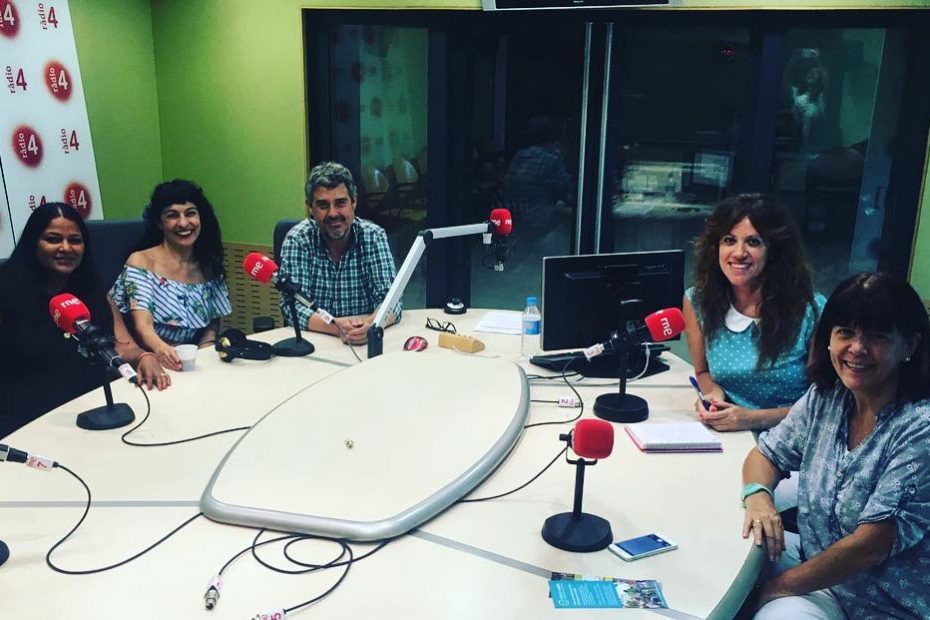 roser amills amb asha miro, goyo prados, silvia estrada i vanessa hogarth