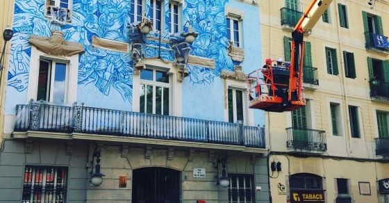 L'ajuntament de Gràcia es prepara pel pregó - Roser Amills, escritora mallorquina