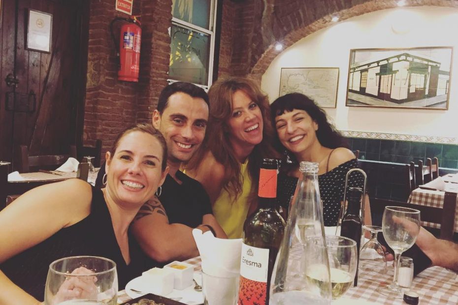 Roser Amills amb vanessa hogarth, teresa bella sole i francis casado