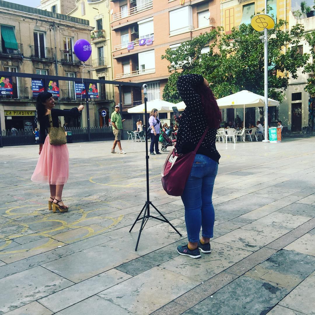 Producción de fotos en la plaça de Sol