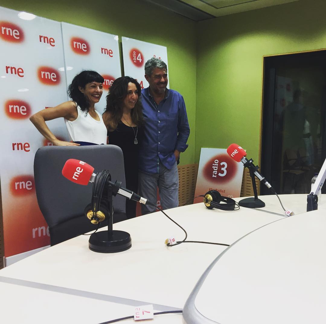 roser amills amb anna bertran i goyo prados a Ràdio 4 RNE