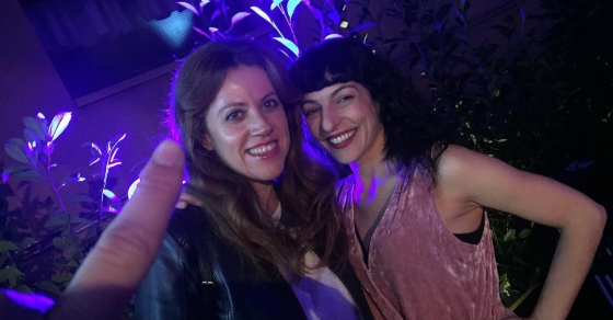 Roser Amills con Vanessa Hoggarth