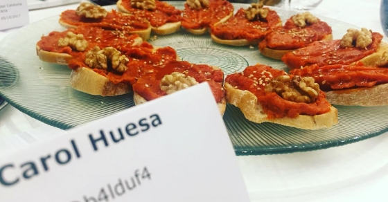 Ahir el #trinxat va tenir un toc mallorquí, gràcies @b4lduf4 :)) - Roser Amills, escritora mallorquina