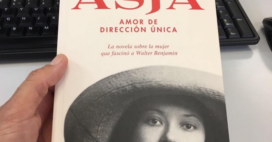 Xavier Gómez Cacho prepara l’entrevista a Roser Amills per al 25 d’octubre: Asja Lacis, la Revolució Russa i Walter Benjamin - Roser Amills, escritora mallorquina