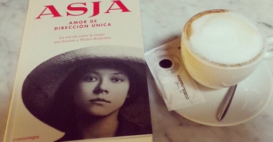 Asja Lacis novela de roser amills