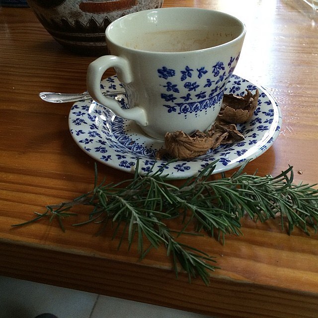 #amillsmorning Bon dia #buenosdias #goodmorning #morning #day Barcelona barri de Gràcia #daytime #sunrise #morn #awake #wakeup #wake #wakingup #ready #sleepy #sluggish #snooze #instagood #earlybird #algaida #photooftheday #gettingready #goingout #sunshine #instamorning #early