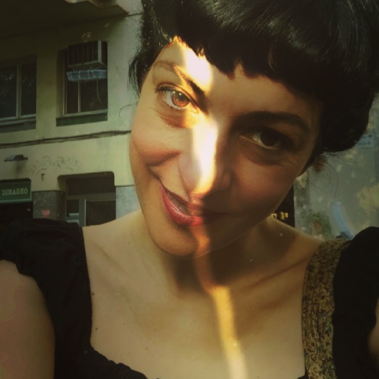 Me acaban de descubrir mi versión gatuna de ojos de colores, qué os parece?