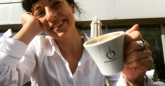 roser amills taza de cafe