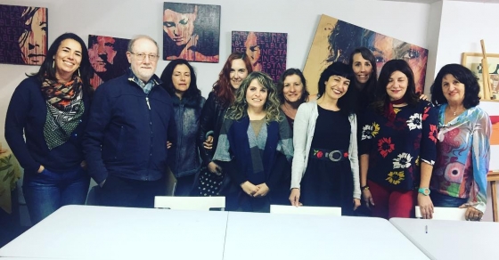 Os presento a mis fantásticos alumnos de taller intensivo de literatura que hemos hecho en Lluna ;)) - Roser Amills, escritora mallorquina