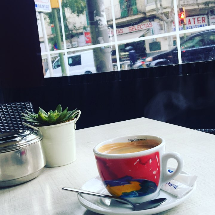 Muy buenos días, desde Palma, almas bonitas  