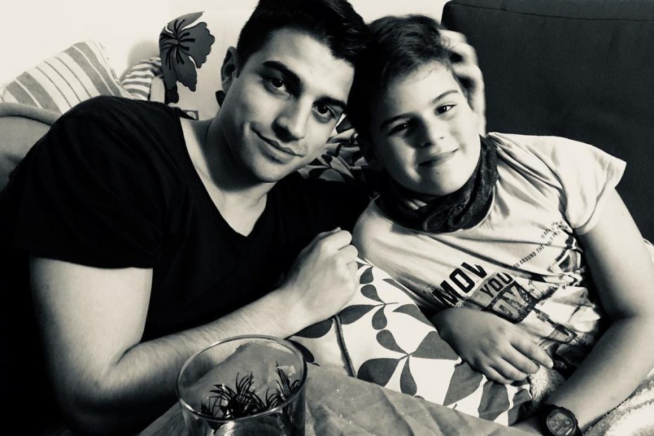 Marcel 22 años y Joan 10 años :)) Cuanto os adoro, hijitos bonitos!!!