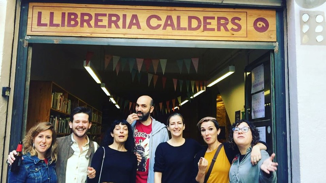 presentacion de la novela sobre asja lacis de roser amills en la llibreria calders de barcelona con isabel sucunza