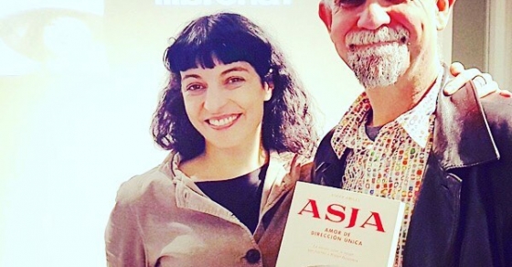 presentacion de la novela sobre asja lacis de roser amills llibreria 22 de girona