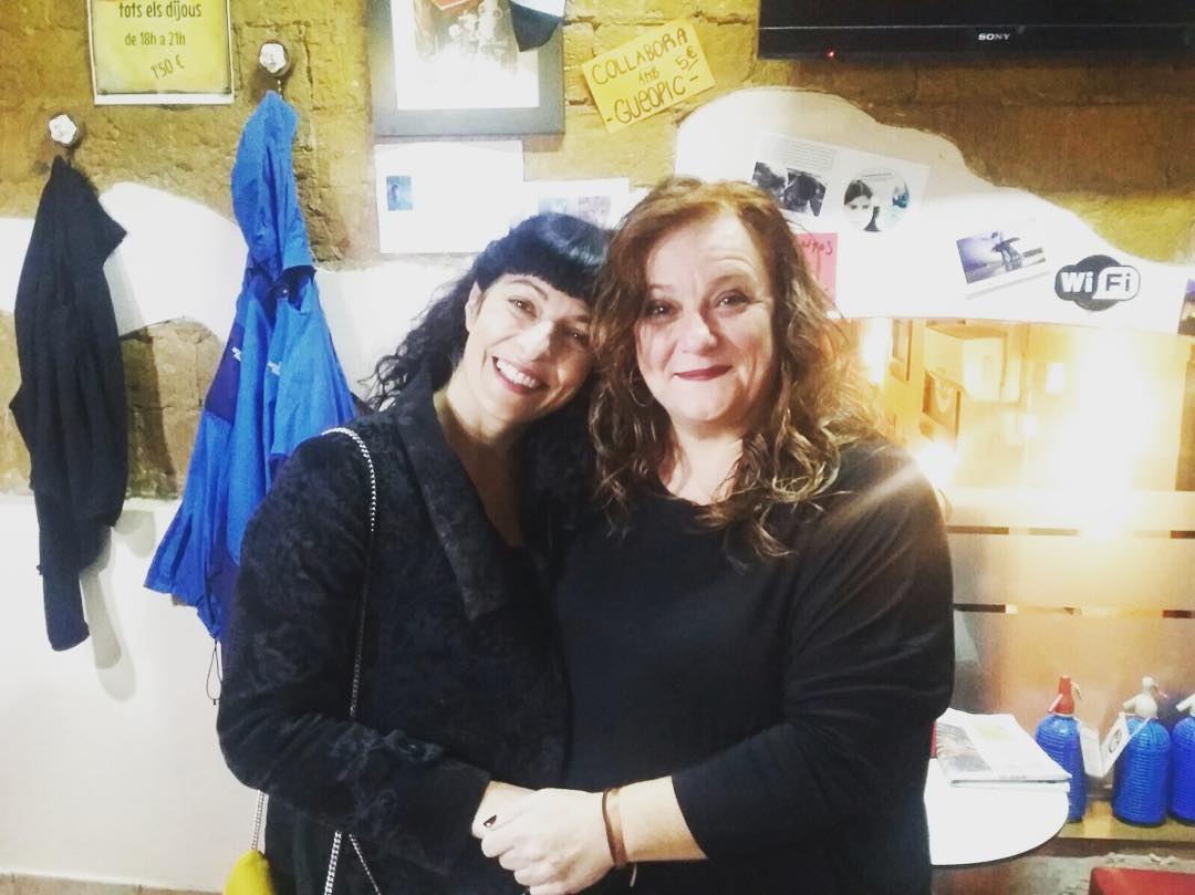 Gracias, Fermina, por desvirtualizarte con tanta simpatía, cenamos muy bien!