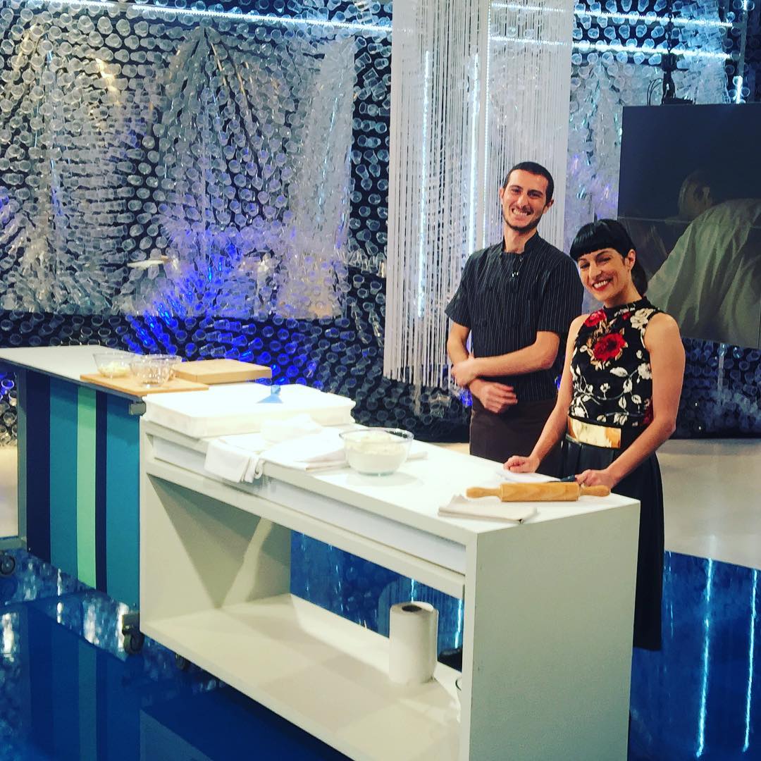 Roser Amills con Frankie Gallo Cha cha cha en TV3