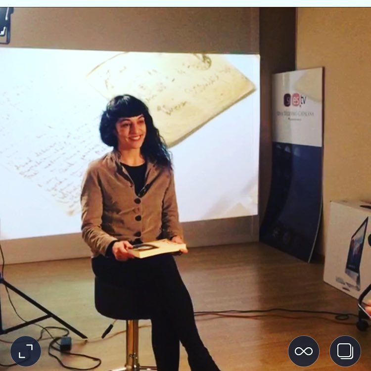 Roser Amills presenta la seva novel.la sobre asja lacis a girona