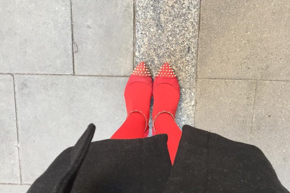 zapatos rojos de roser amills