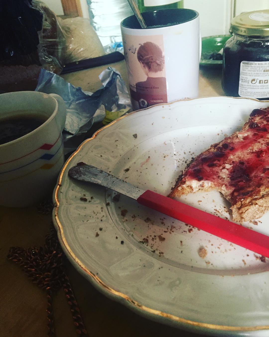 Desayunamos algo que no lleve turrón?