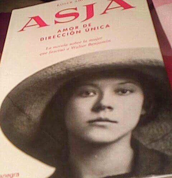 La novela sobre Asja Lacis de Roser Amills