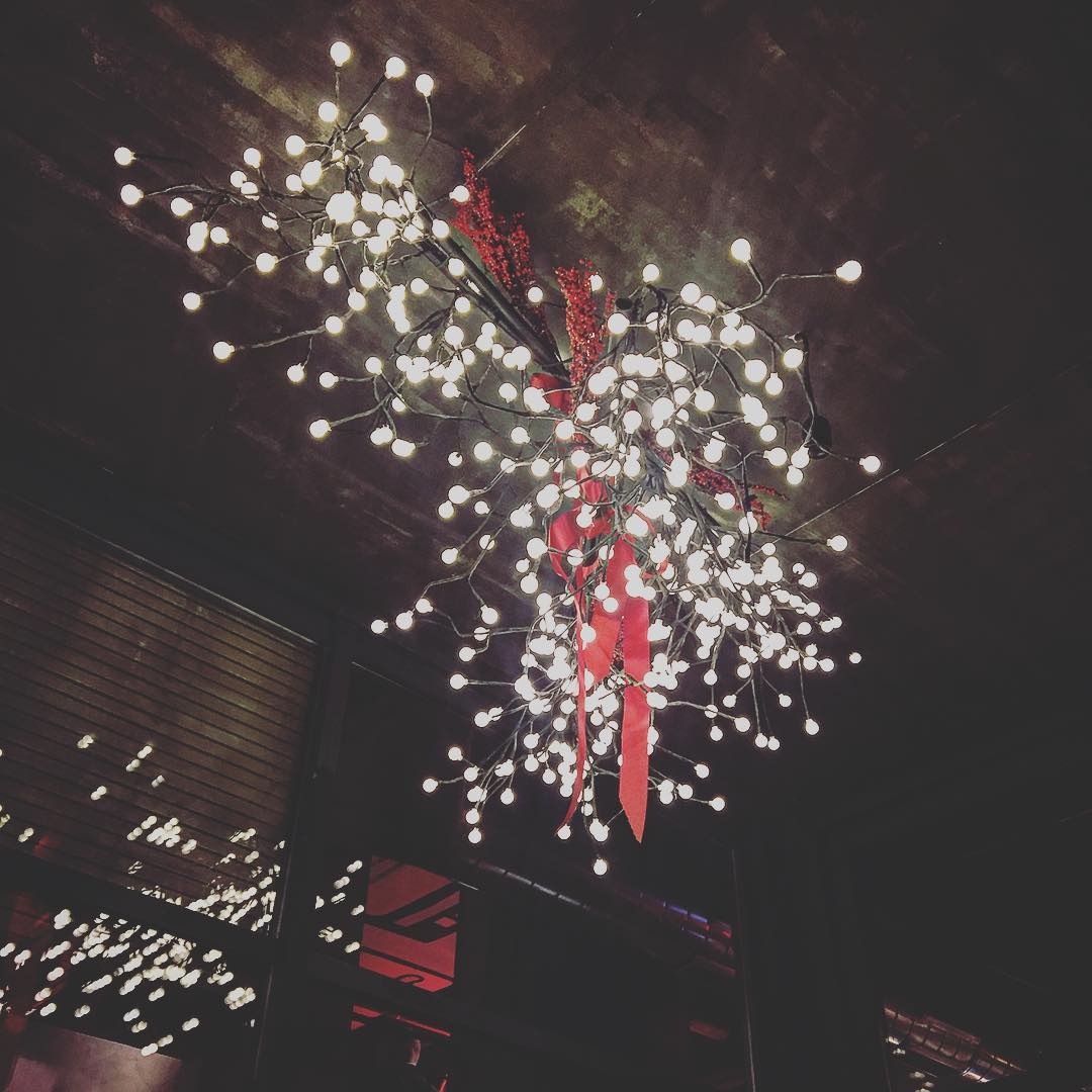 Felicidades: el tiempo pasa y nos lleva de viaje con él un año más!!! Y en buena compañia