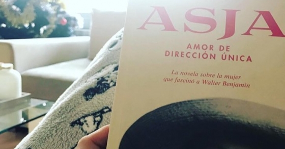 novela sobre asja lacis de roser amills