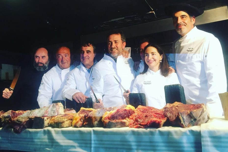 roser amills con oscar iniesta Txapeldun 2018 Grupo Sagardi