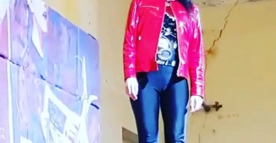 roser amills fiesta de los premios time out bcn, chaqueta de cabritilla de otto vann rhusk bcn y foto de Marcel