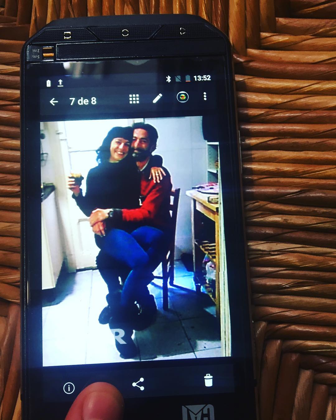 Probamos un teléfono nuevo, CAT   #buenosdias Bon dia