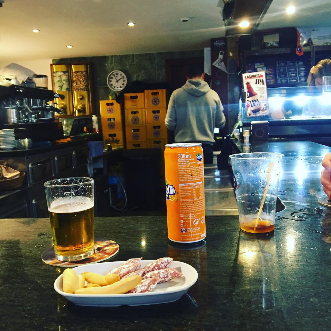 La hora del vermut Bar Pietro  